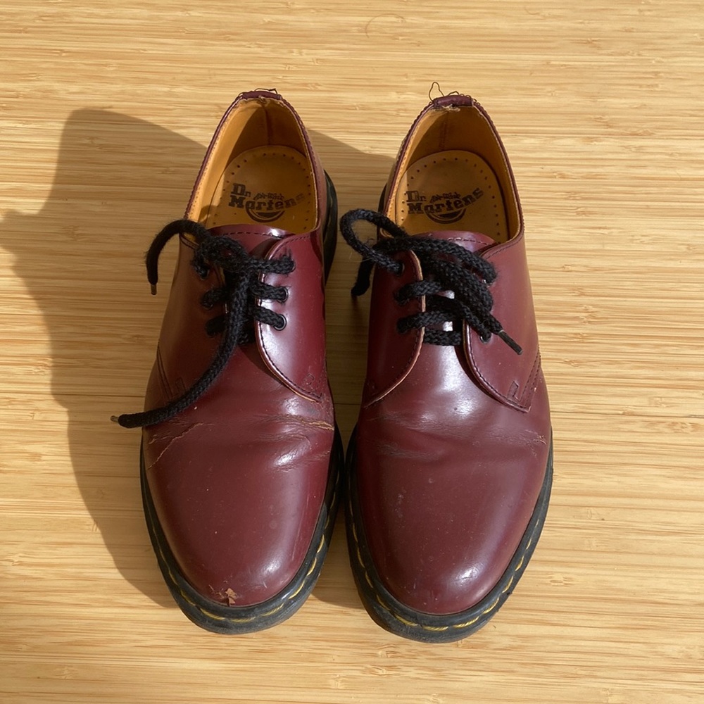 Vintage Dr. Martens Red Leather Shoes - Size 8 women’s